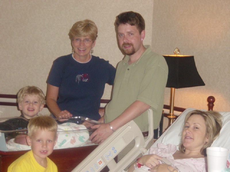 2004/07(July)/04(Baby-Lucas-Barkmeier)/800x600_2004-07-19 11-05-23.JPG